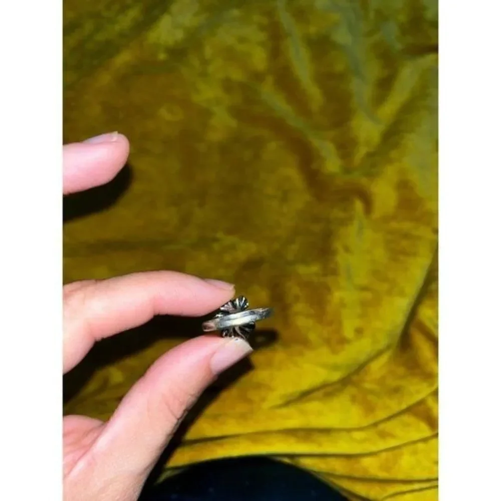 Fossil Flower Stainless Steel Oxidized Ring